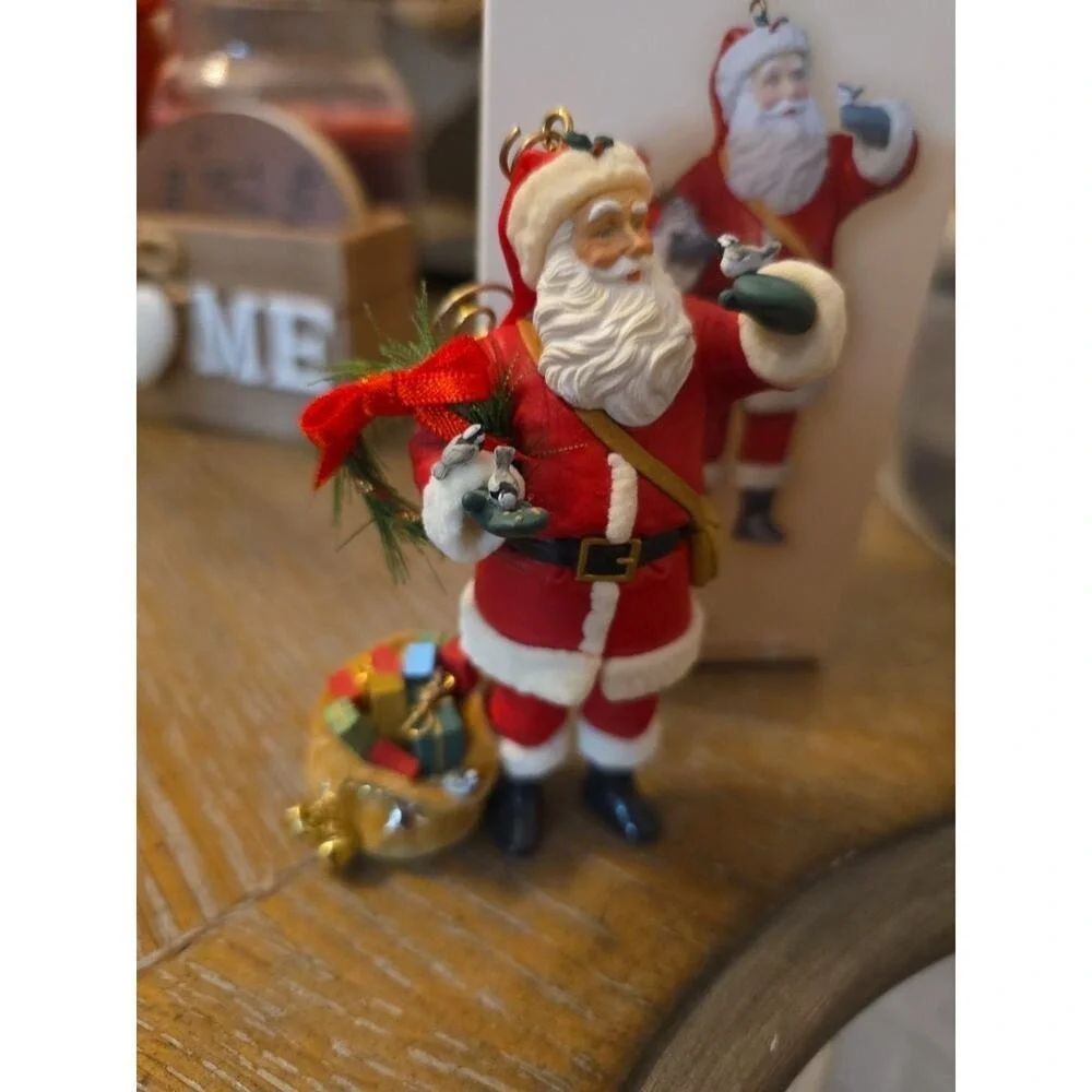 Hallmark‎ Keepsake Club Santa's Visit Christmas Ornament - NIB
